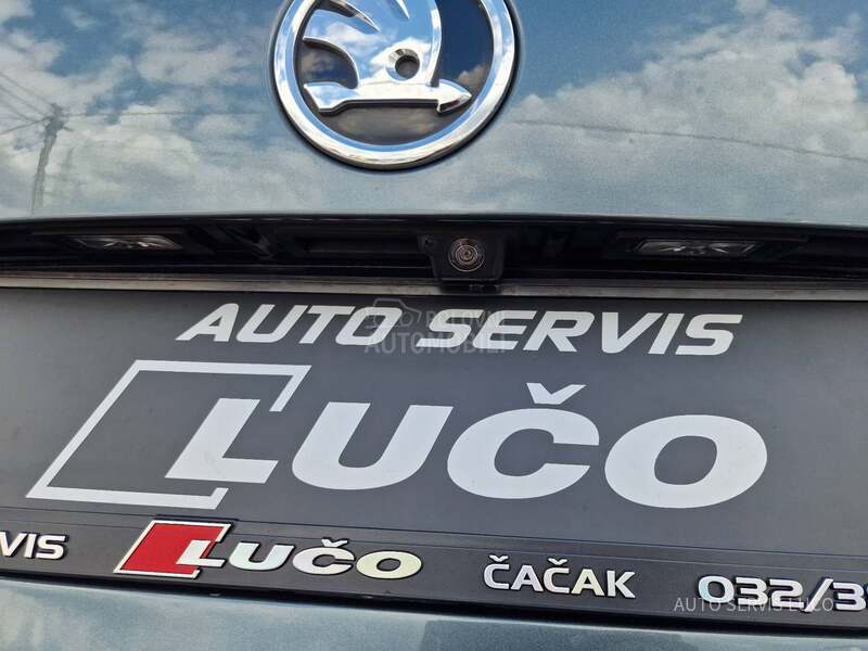 Škoda Karoq R kamera DSG