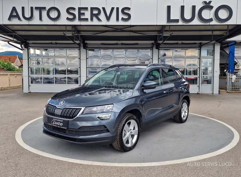 Škoda Karoq R kamera DSG