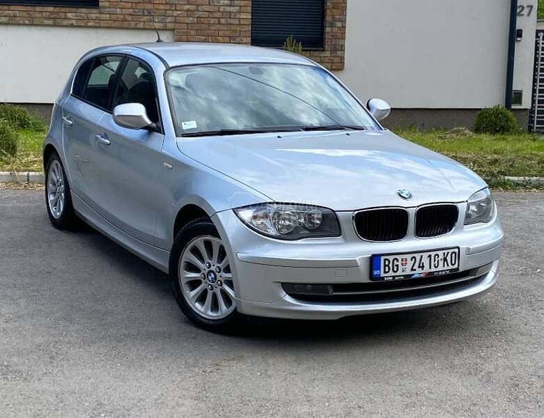 BMW 118 D LED / AUTOM.