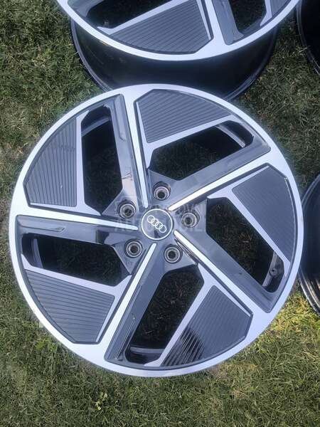 Aluminijumske felne Audi 20" 5 x 130