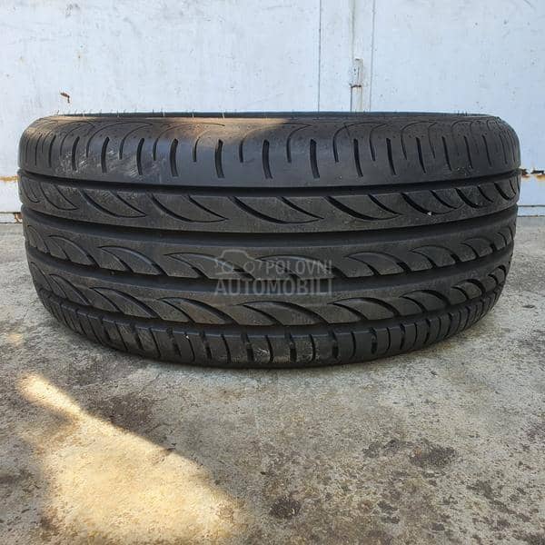 Pirelli 225/45 R17 Letnja