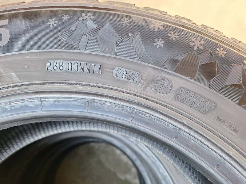 Semperit 195/65 R15 Zimska