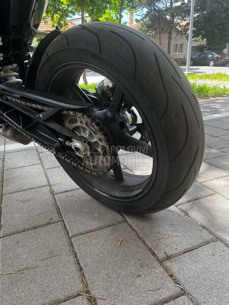 KTM Duke 690