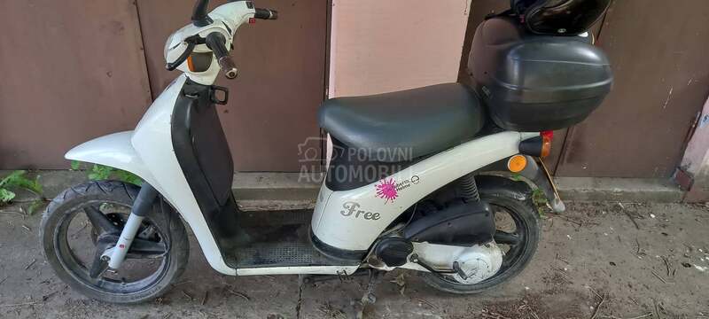 Piaggio free