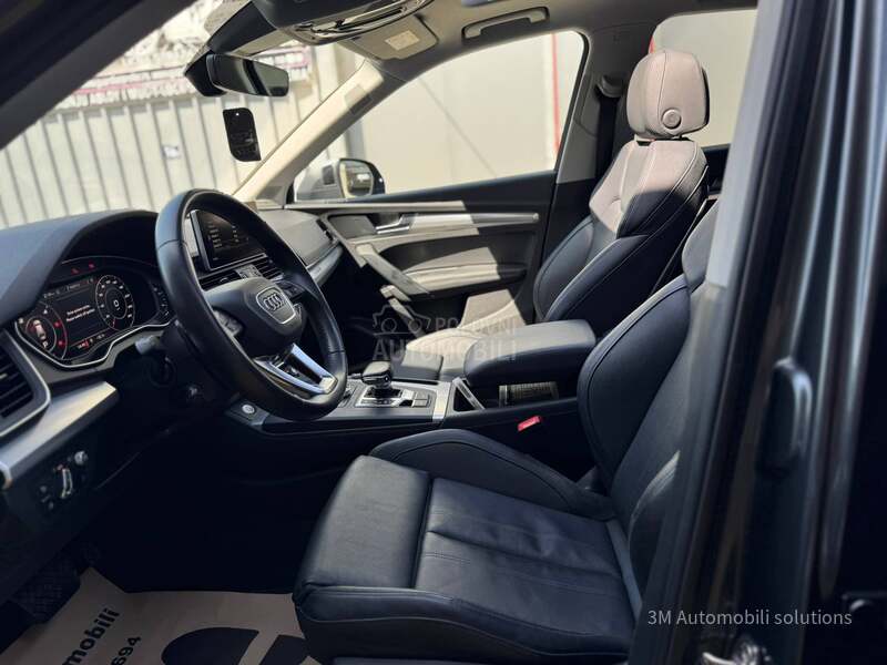 Audi Q5 2.0D/AIR/4X4/PANO