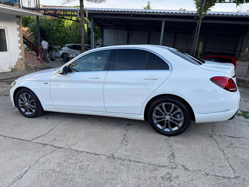 Mercedes Benz C 180 AMG