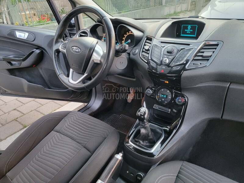 Ford Fiesta 1.0t TITANIUM novo