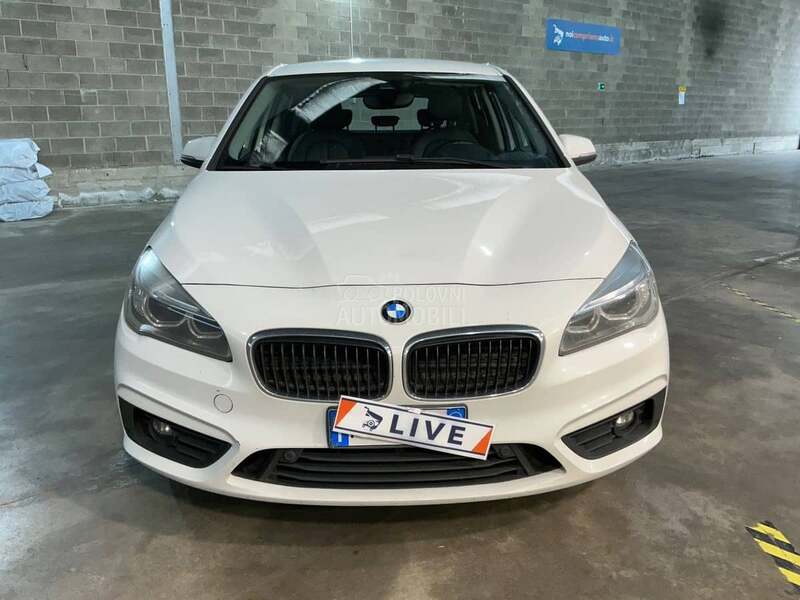 BMW 218 aut/led/koza/nav