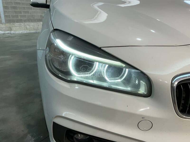 BMW 218 aut/led/koza/nav