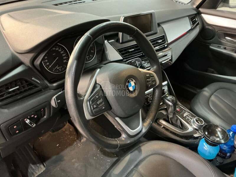 BMW 218 aut/led/koza/nav