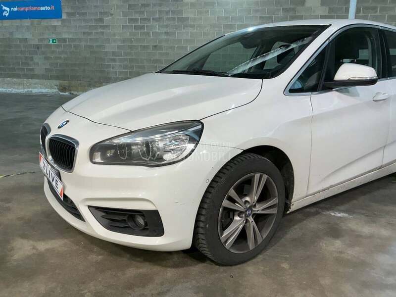 BMW 218 aut/led/koza/nav