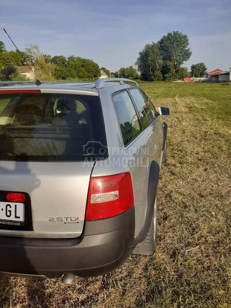 Audi A6 Allroad 2,5 TDI QVATRO