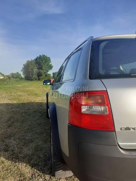 Audi A6 Allroad 2,5 TDI QVATRO