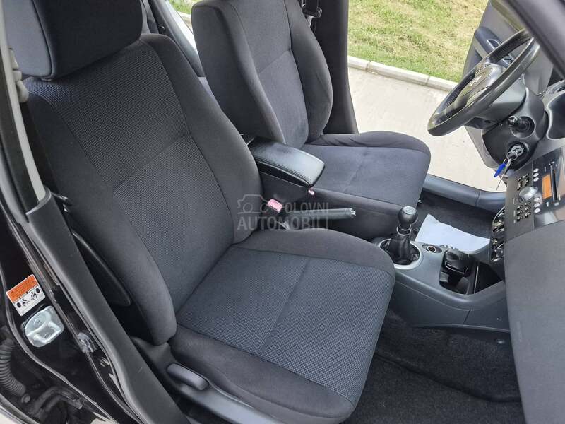 Suzuki Swift 1.3b SHOGUN