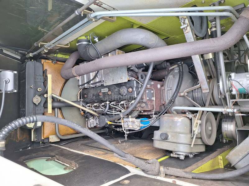 Claas Dominator 88 VX