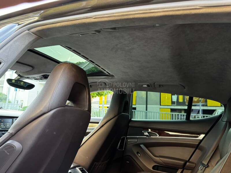 Porsche Panamera turbo