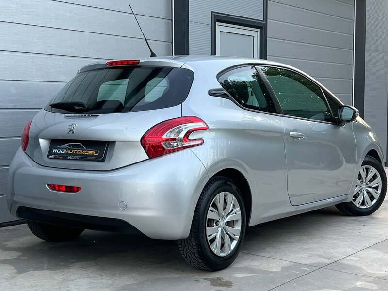 Peugeot 208 1.4 HDI