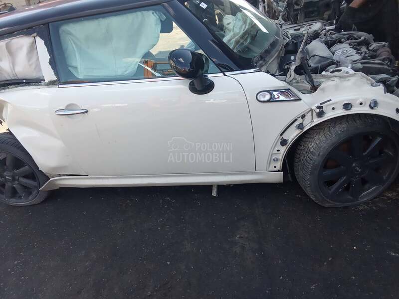 MINI Cooper S 2010. god. -  kompletan auto u delovima