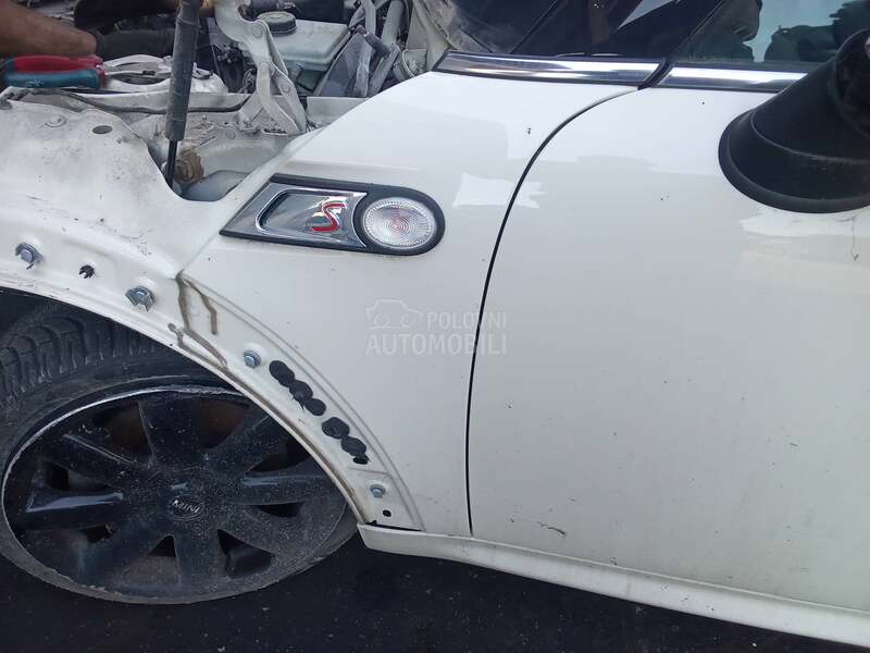 MINI Cooper S 2010. god. -  kompletan auto u delovima