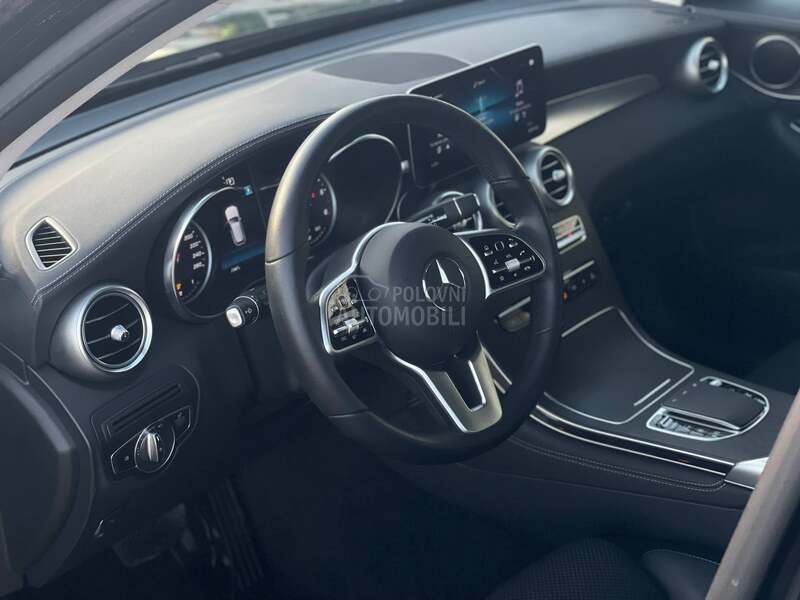 Mercedes Benz GLC 200 AMG 4MATIC