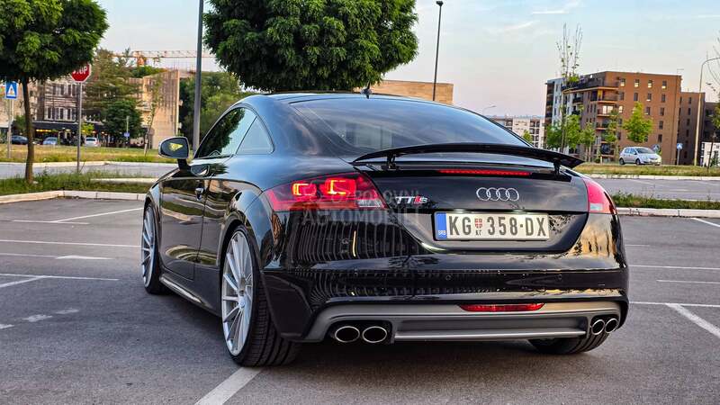 Audi TTS Quattro