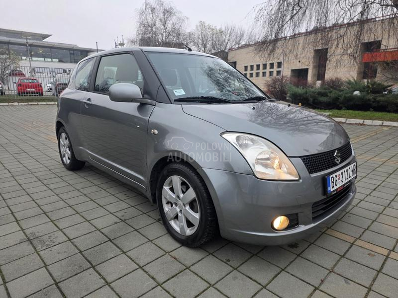 Suzuki Swift 1.3i