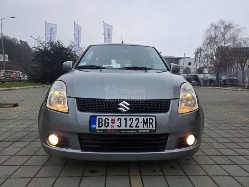 Suzuki Swift 1.3i