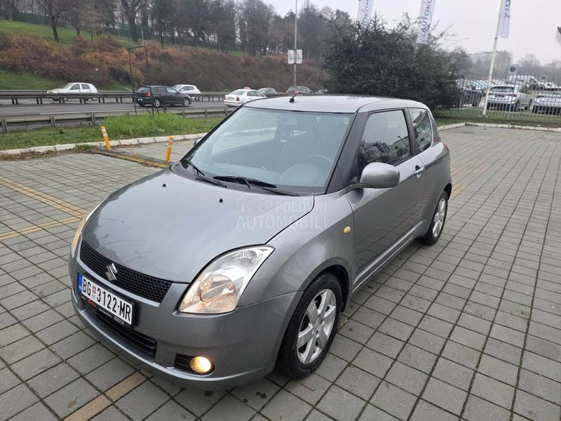 Suzuki Swift 1.3i