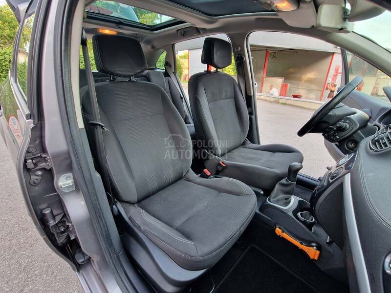 Renault Clio 1.2 PANO/NAV/ F.U.L