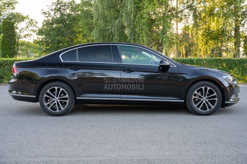 Volkswagen Passat B8 2.0 TDI DSG HIGHLINE