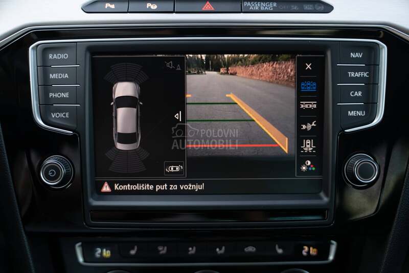 Volkswagen Passat B8 2.0 TDI DSG HIGHLINE