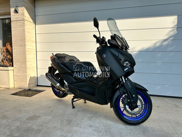 Yamaha Xmax300