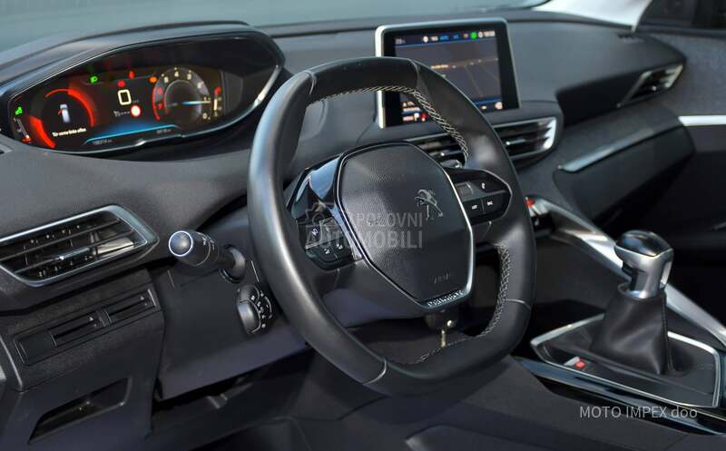 Peugeot 3008 1,2STT/VRHHUNSKI/CH