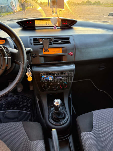 Citroen C4 