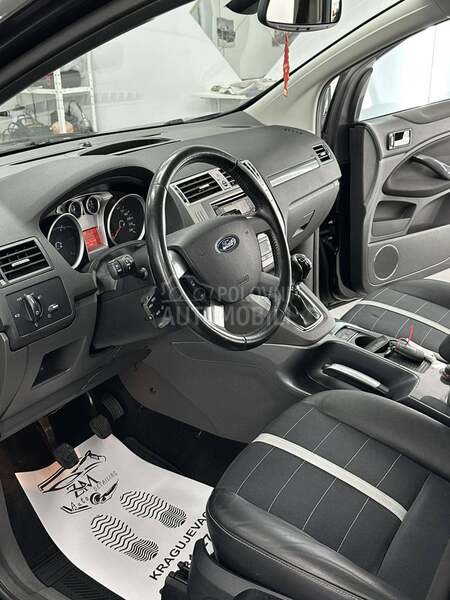 Ford Kuga TITANIUM 4X4 N0V