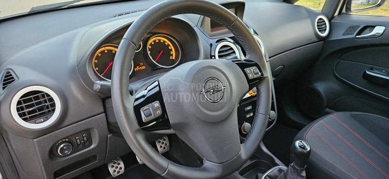 Opel Corsa D 1.4 b  CH