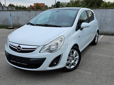 Opel Corsa D 1.4 b  CH