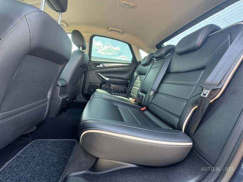 Ford Mondeo 1.6 TDCI / TITANIUM