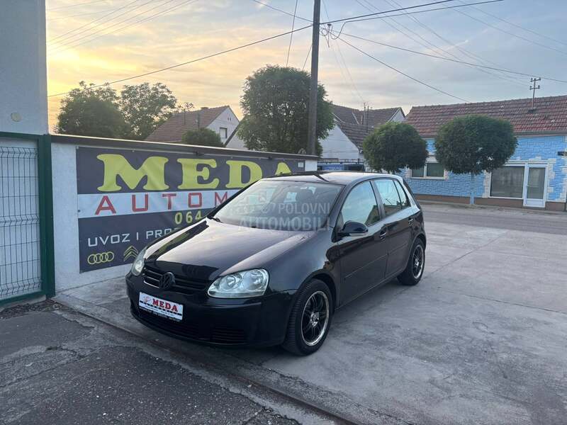 Volkswagen Golf 5 1.9 TDI  N A V