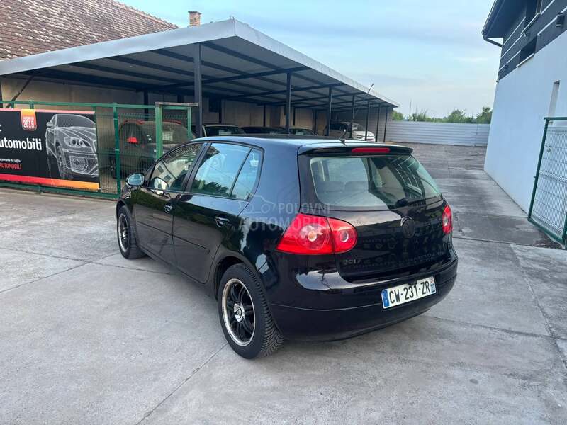 Volkswagen Golf 5 1.9 TDI  N A V