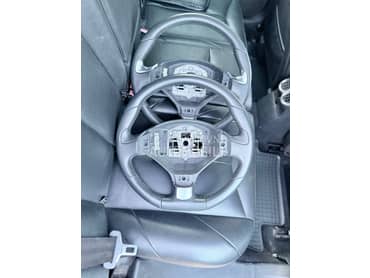 Kozni volan zasecen za Peugeot 308, 3008, 5008