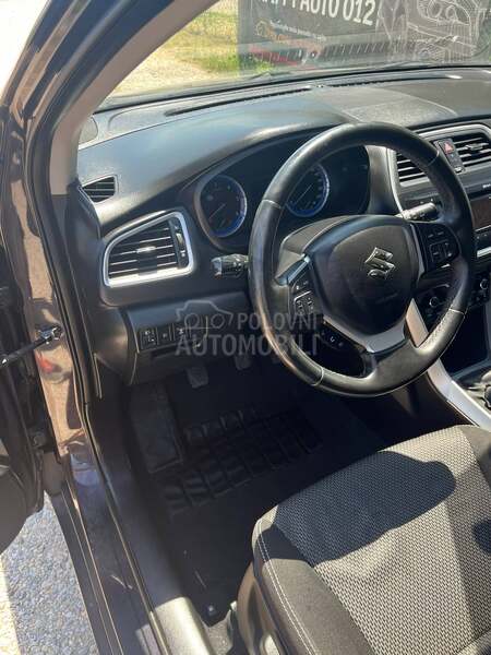 Suzuki SX4 S-Cross 1.6 mjt
