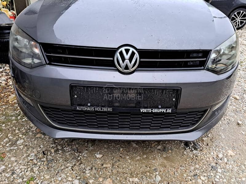 Volkswagen Polo 2012. god. -  kompletan auto u delovima