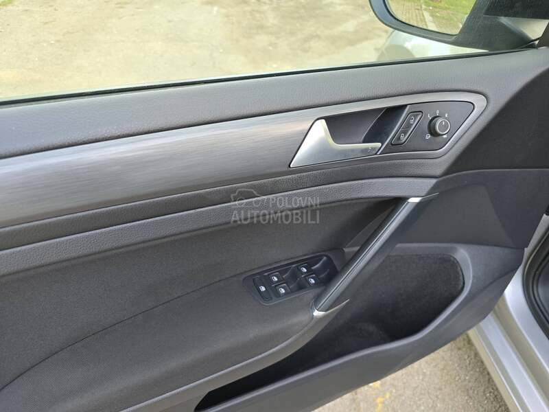 Volkswagen Golf 7 1.5 metan