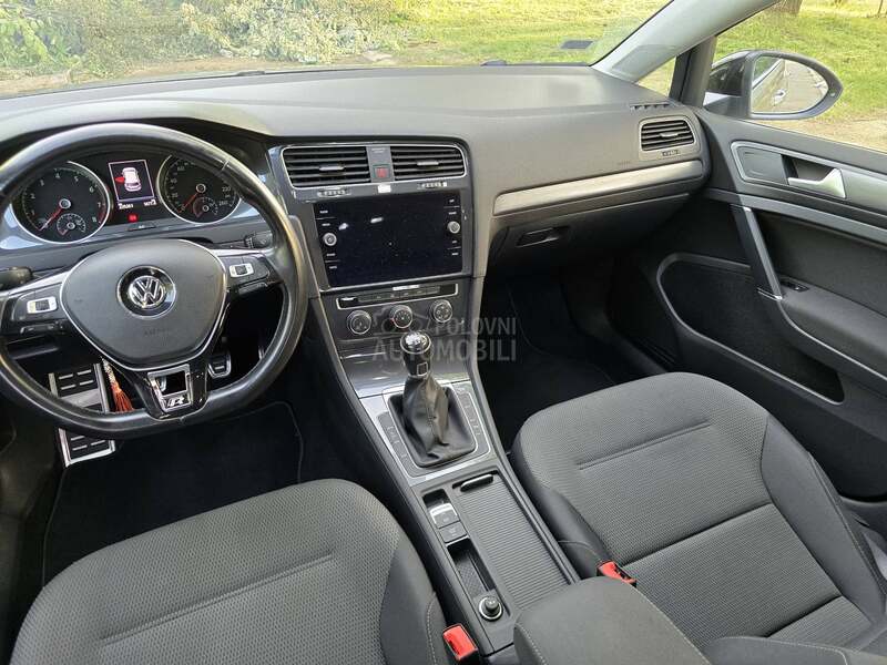Volkswagen Golf 7 1.5 metan