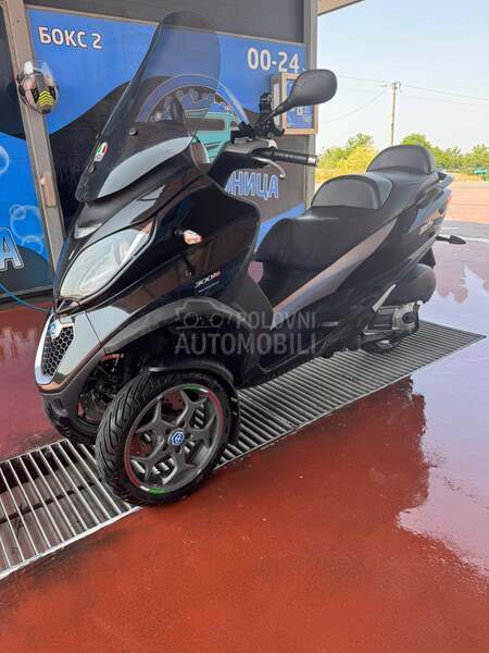 Piaggio mp3. b kat