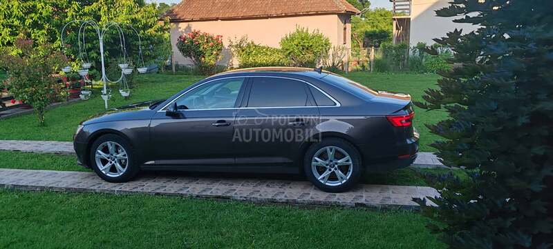 Audi A4 2.0  TDI. S TRONIC