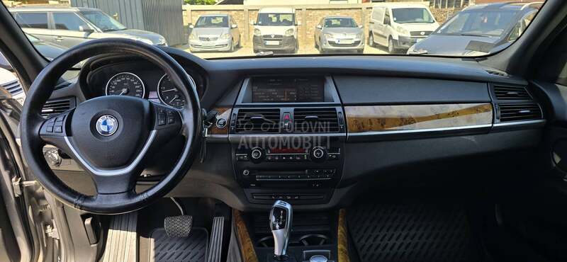 BMW X5 3.0d  N O V