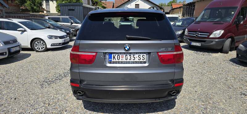BMW X5 3.0d  N O V
