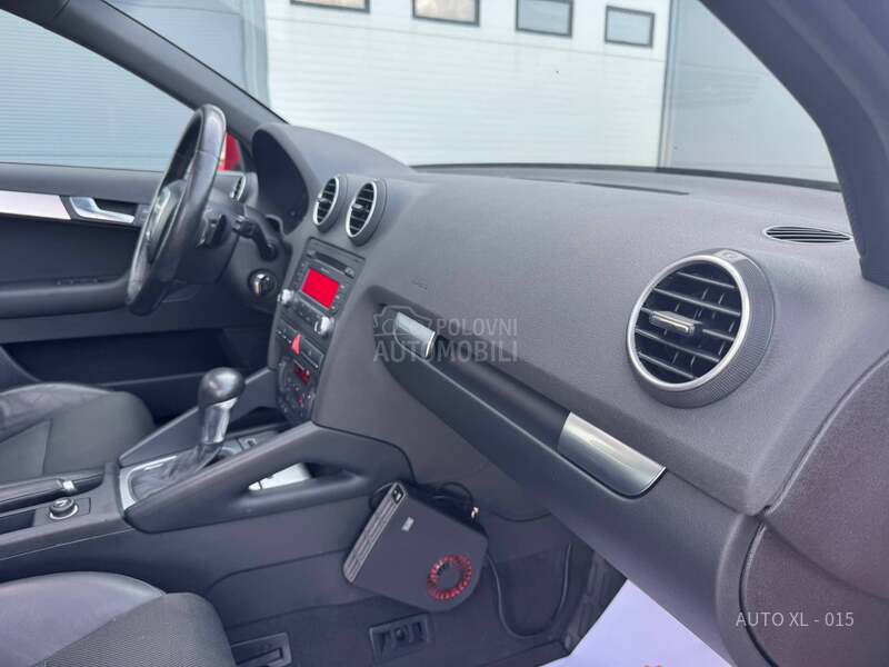 Audi A3 1.9TDI / SLINE / AUT